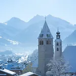 Ski-in-ski-out Asten By Alpine Host Helpers Кіцбюель