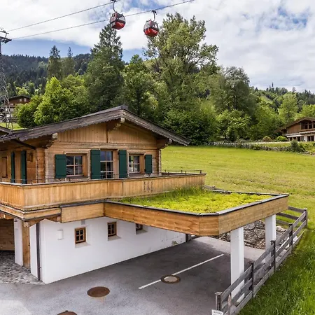 Апартаменти Ski-in-ski-out Asten By Alpine Host Helpers *