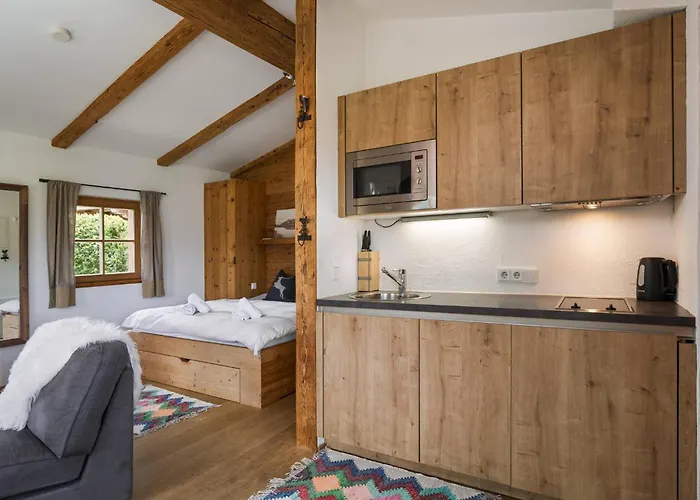 Apartment Ski-in-ski-out Asten By Alpine Host Helpers Kitzbuhel